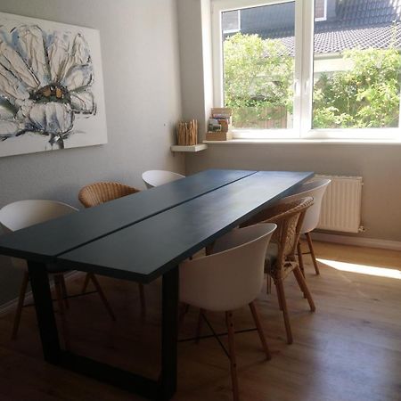 Ferienwohnung Am Strandweg ホーヴァハト エクステリア 写真